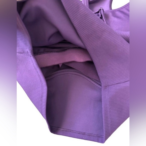 Alo Yoga Ribbed Airlift Enchanted Bra Tank in Dark Plum Size Small - Picture 11 of 11
